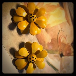 Vintage clip flower earrings